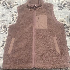 NWOT Sierra Designs purple Sherpa vest